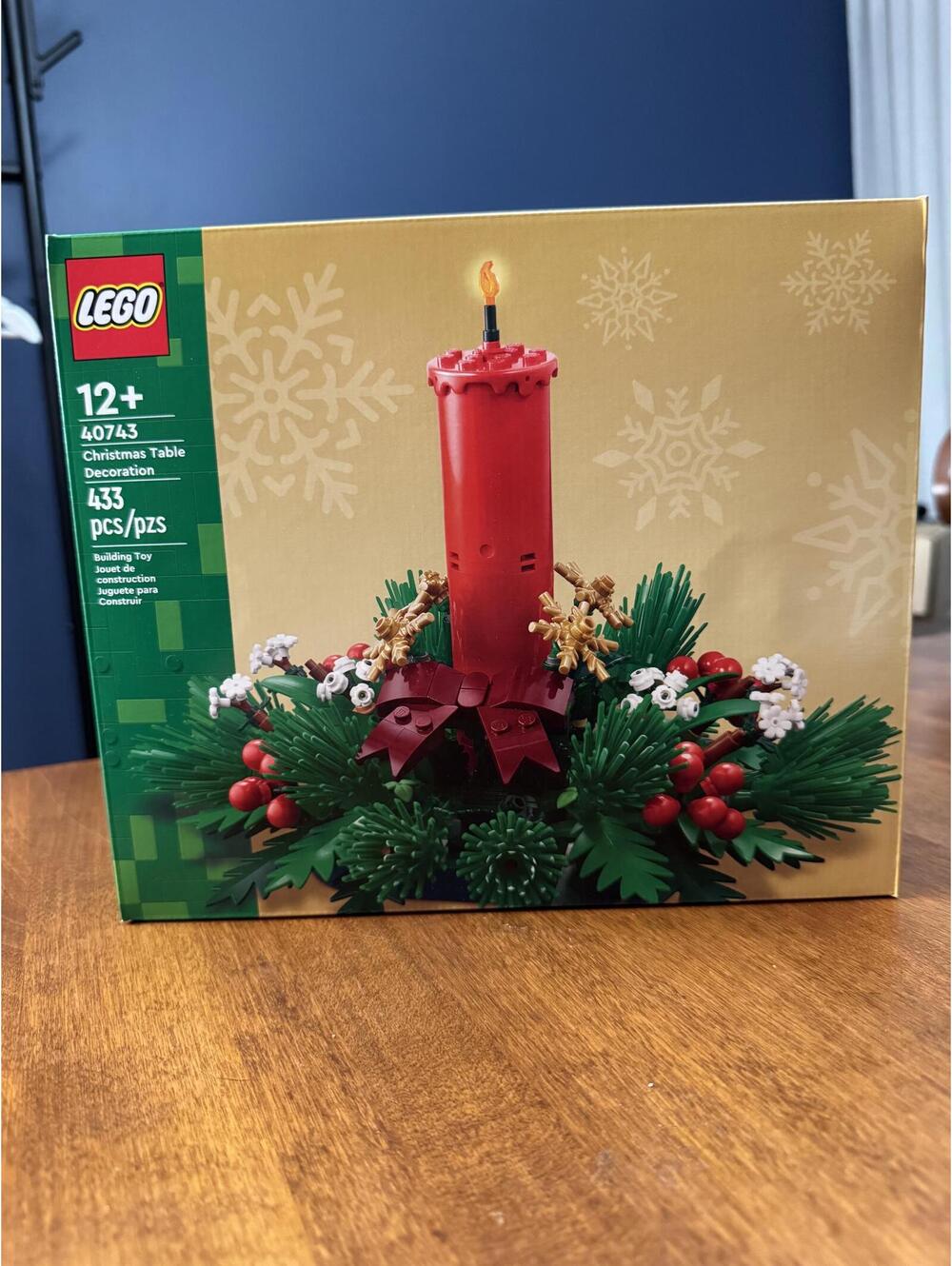 NEW! Lego, Christmas Table Decoration V39, Candle and Greenery, 40743